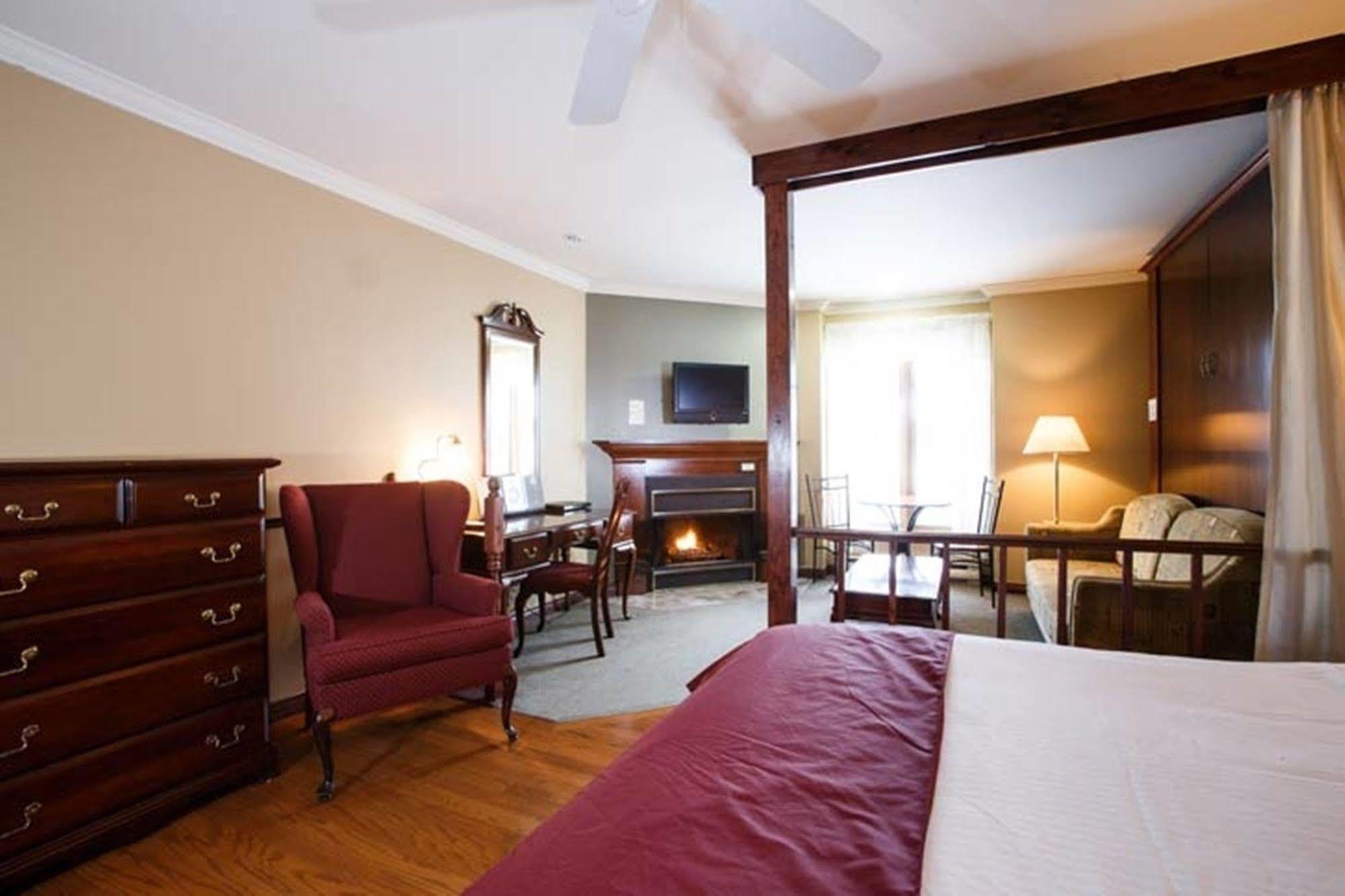 Отель Relais St-Denis Saint-Sauveur Экстерьер фото